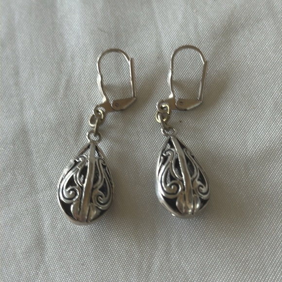 Sterling Silver Filigree Puffy Teardrop Earrings - Picture 10 of 10